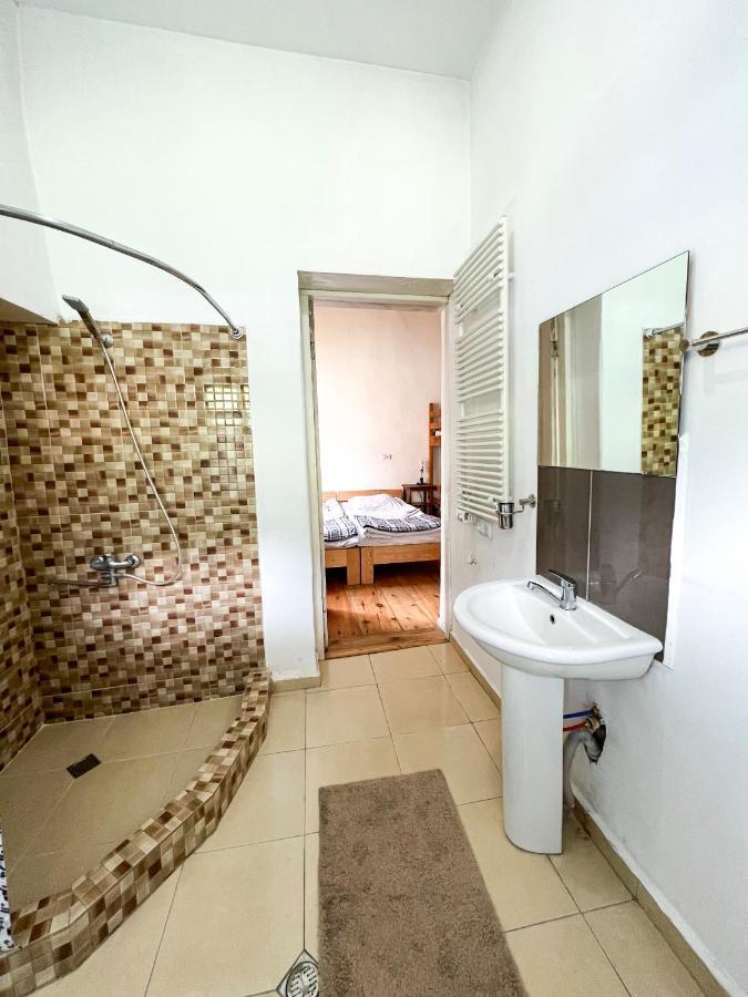 Guest House Svan-Ski Местия Экстерьер фото