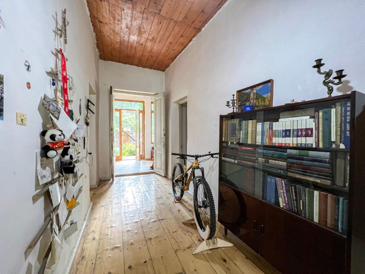 Guest House Svan-Ski Местия Экстерьер фото