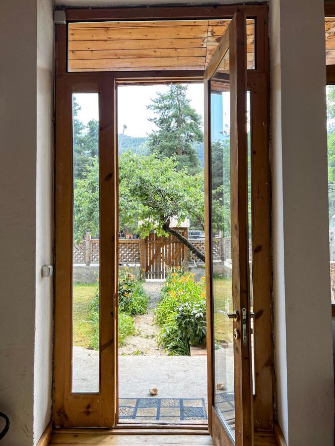Guest House Svan-Ski Местия Экстерьер фото