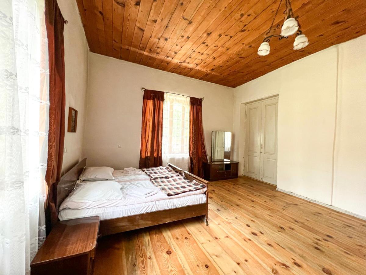 Guest House Svan-Ski Местия Экстерьер фото